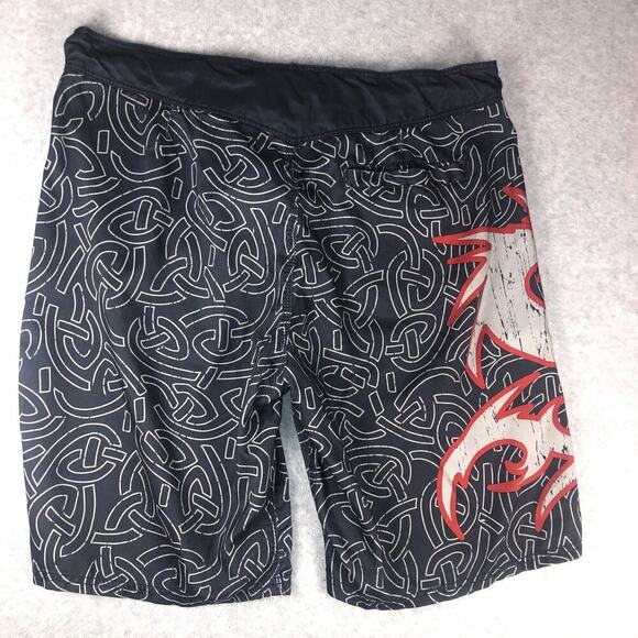 MMA Elite Shorts Mens XL Gray Black Board Skull Wings UFC Boxing Muay Thai Adult - Picture 7 of 12